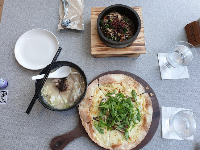 1, Maritime Square, #02-85 Harbourfront Centre, 099253