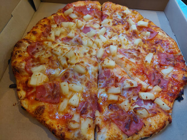 Comentarii opinii despre Otter Pizza @ Rochester Mall