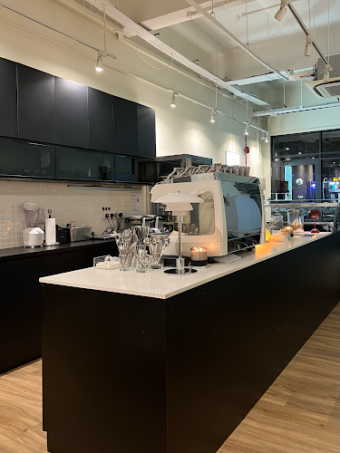 Sweet Cheeks (Potong Pasir) - Singapore