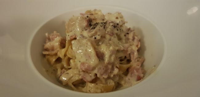 La Pizzaiola @ Jalan Riang - Hospitality and gastronomy