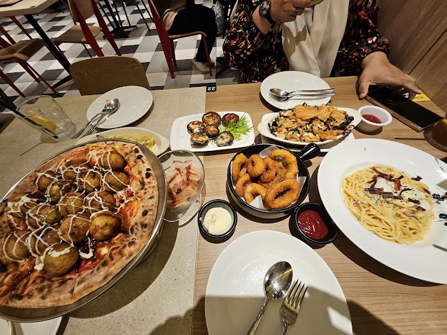 Pizzakaya @ JEM - Hospitality and gastronomy