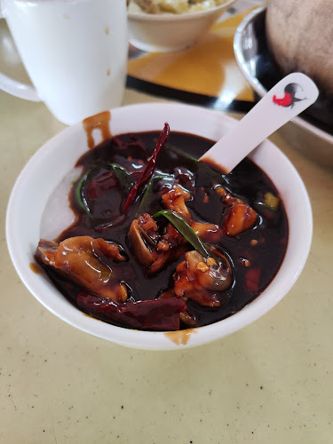 Hua Zai Frog Porridge Zi Char