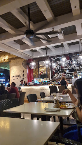 Comentarii opinii despre Crossroads Cafe