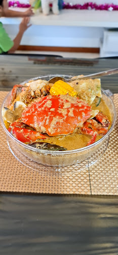 Crab Delivery Singapore by 8 Crabs - Singapore