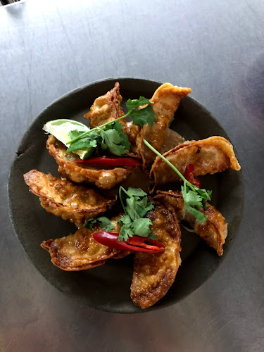 30 Victoria St, #01-06, Singapore 187996