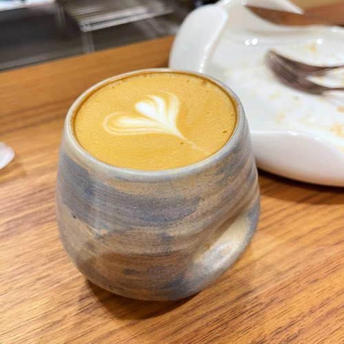 Elijah Pies - Tanjong Pagar