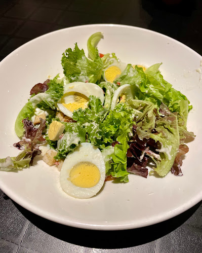 COLLIN’S @ PLQ Mall