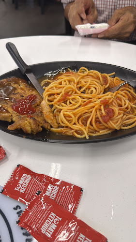 Clementi Ave 3, Block 431, Singapore 120431