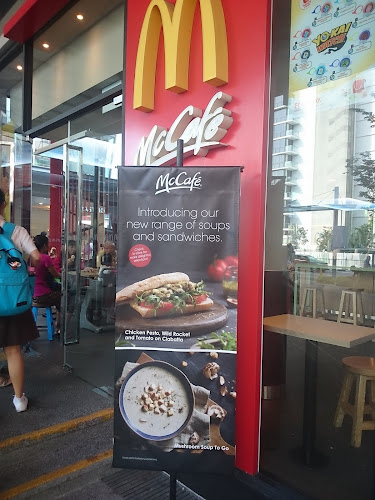 McDonald's Eastpoint Mall - Singapore