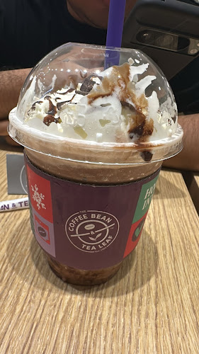 The Coffee Bean & Tea Leaf - Changi General Hospital - Singapore