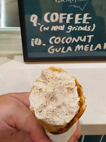 Comentarii opinii despre GelatiAmo OneNorth