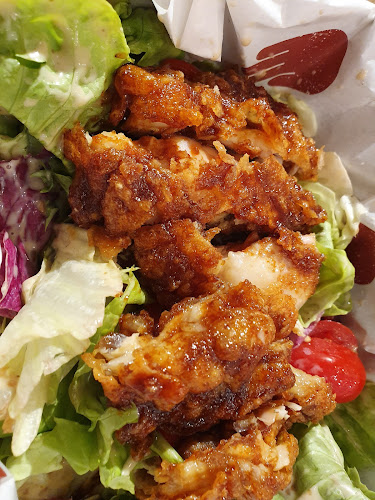 4 Fingers Crispy Chicken - Hospitality and gastronomy