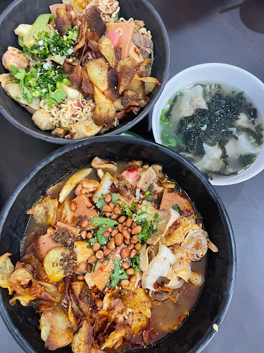 121 Geylang East Central, Geylang East Grove, #01-09, 380121