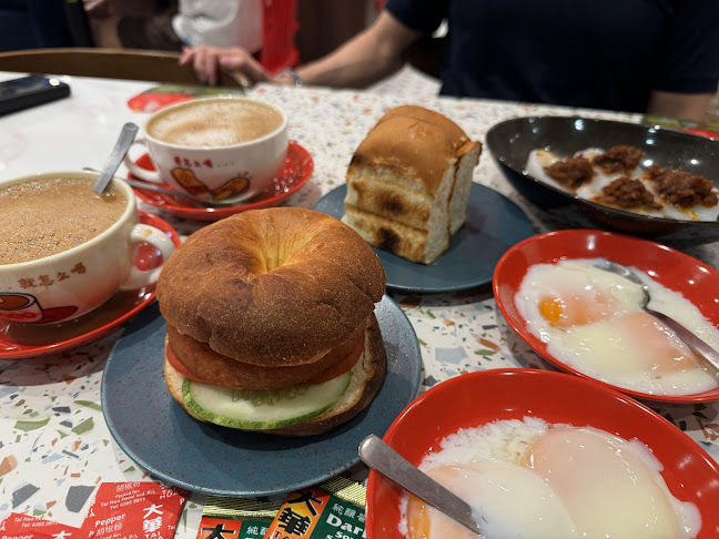 Comentarii opinii despre The Hainan Story Coffee House (Tampines Mall)