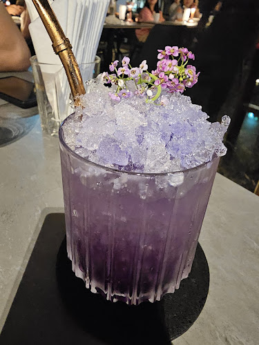 Comentarii opinii despre Reverie Live Music