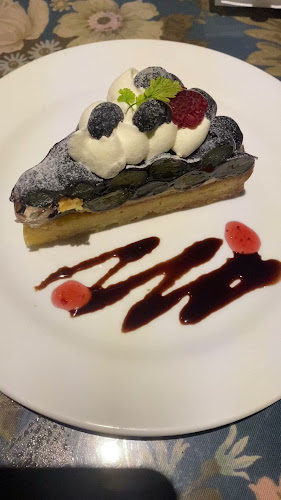 370 Alexandra Rd, #01-12, Singapore 159953