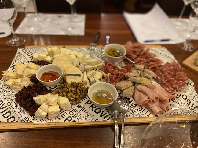 Comentarii opinii despre A Wine Adventure