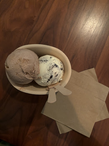 Opinii despre FATCAT Ice Cream & Coffee Boutique în Singapore - Hospitality and gastronomy