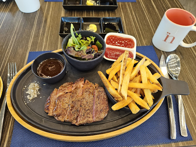 Escape Restaurant @ One Farrer Hotel - Hospitality and gastronomy