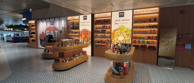 Comentarii opinii despre Jones The Grocer Express