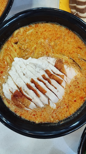 OK Chicken Rice & Humfull Laksa (Hougang) - Singapore