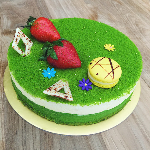 11 Laguna Golf Green, Singapore 488047