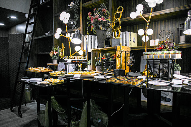 Lavish Dine Catering Pte Ltd - Hospitality and gastronomy