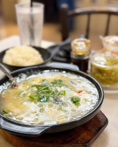 Wok Master Paya Lebar Square |Singapore Chinese Restaurant | Chili Crabs Curry Fish Head - Singapore