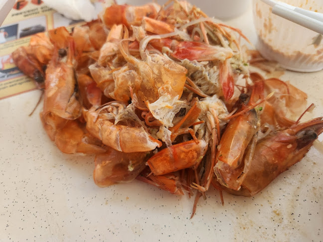 Comentarii opinii despre Steamboat Charcoal Claypot Prawn @Toa Payoh