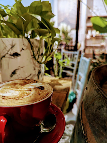 Knots Cafe & Living (Pasir Panjang) - Singapore