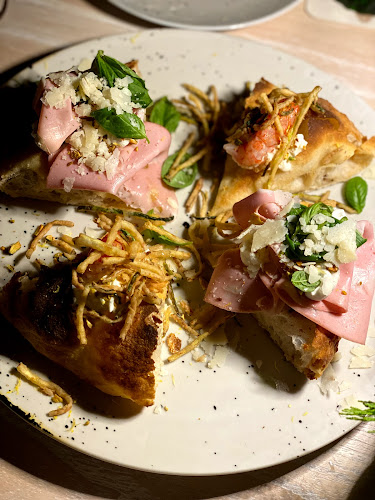 La Bottega Enoteca - Hospitality and gastronomy