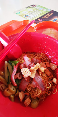 Long Ji Wanton Noodle - Hospitality and gastronomy