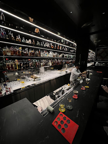 Comentarii opinii despre Jungle Ballroom