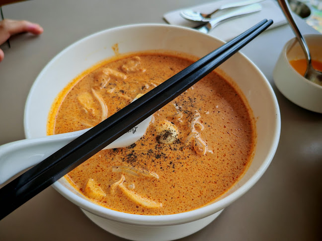 Sky22 @ Courtyard by Marriott