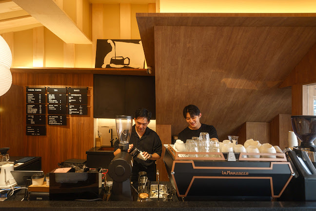 MAVRX Holland Village