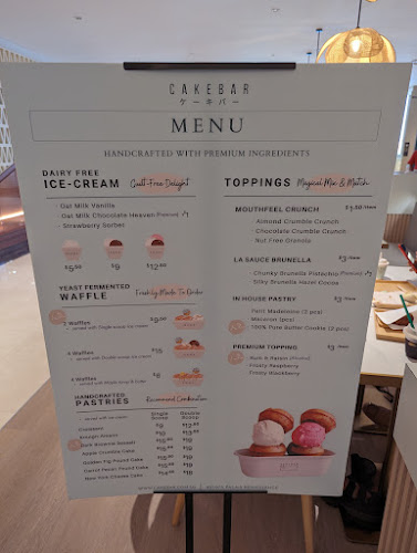 Opinii despre CAKEBAR @ ORCHARD PALAIS RENAISSANCE în Singapore - Hospitality and gastronomy