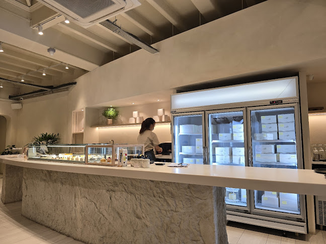 Fieldnotes, Neil Road - Singapore