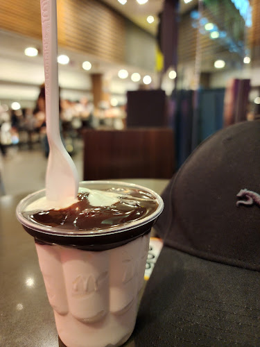 Comentarii opinii despre McDonald's Bedok Mall