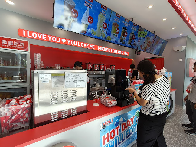 MIXUE One Punggol - Hospitality and gastronomy