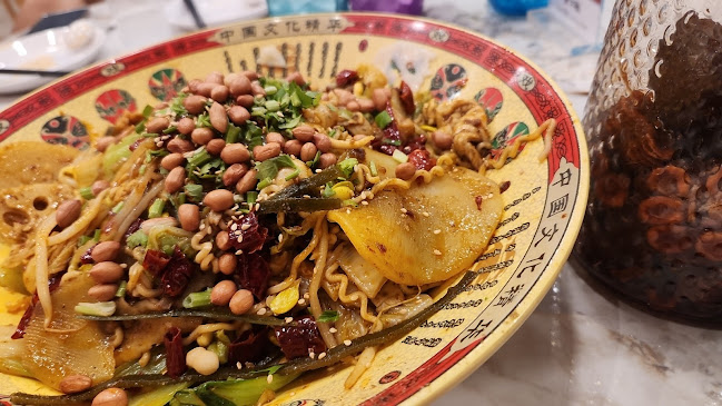 辣不辣 Labula Mala Sichuan Restaurant @ Paris Ris Downtown East - Hospitality and gastronomy