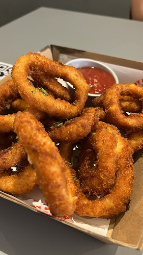 Opinii despre Chooby Pizza în Singapore - Hospitality and gastronomy