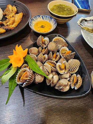 Opinii despre Ăn Là Ghiền - Bistro 7 în Singapore - Hospitality and gastronomy