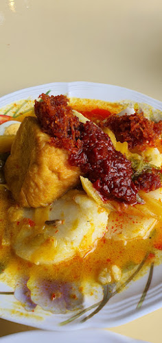 Latiffa Huri - Famous Nasi Lemak - Singapore