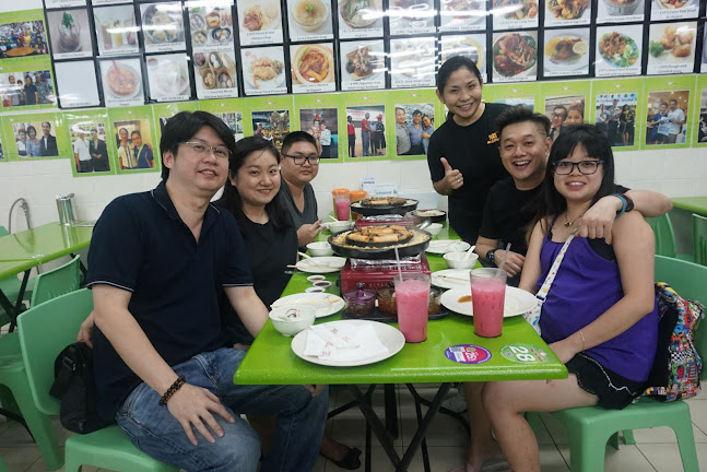 Opinii despre Nat's BBQ & Steamboat Cuisine în Singapore - Hospitality and gastronomy