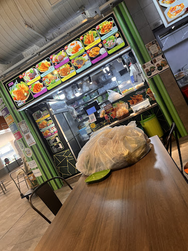 Comentarii opinii despre One Punggol Hawker Centre