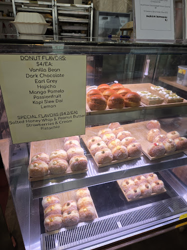 Opinii despre Puffs And Peaks Bakery în Singapore - Hospitality and gastronomy