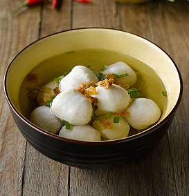 Opinii despre LiXin Teochew Fishball Noodles - Canberra în Singapore - Hospitality and gastronomy
