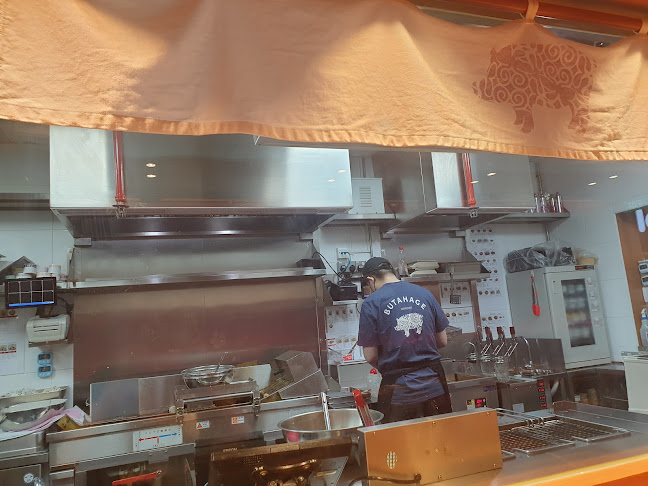 Butahage (Century Square) - Singapore