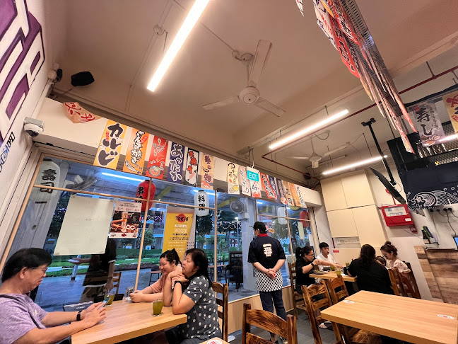 Comentarii opinii despre Little Tokio