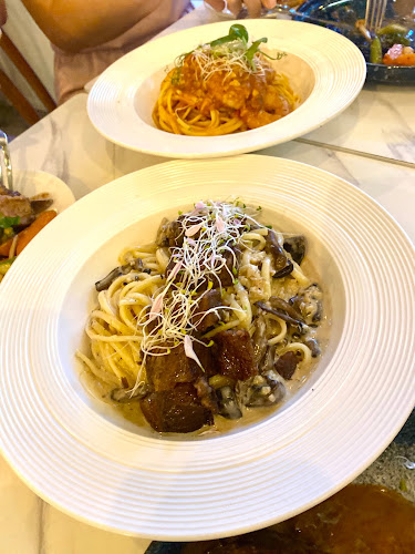 Allo French Restaurant - Singapore